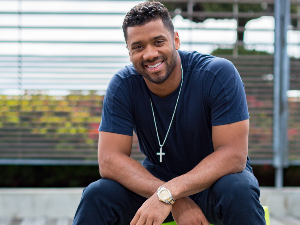 Top 5 : RUSSELL WILSON, SEATTLE SEAHAWKS: $35 MILLION PER YEAR